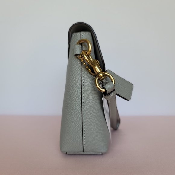 COACH Wyn Crossgrain Leather Clutch Wristlet- Dove Grey⭐ - Picture 7 of 16